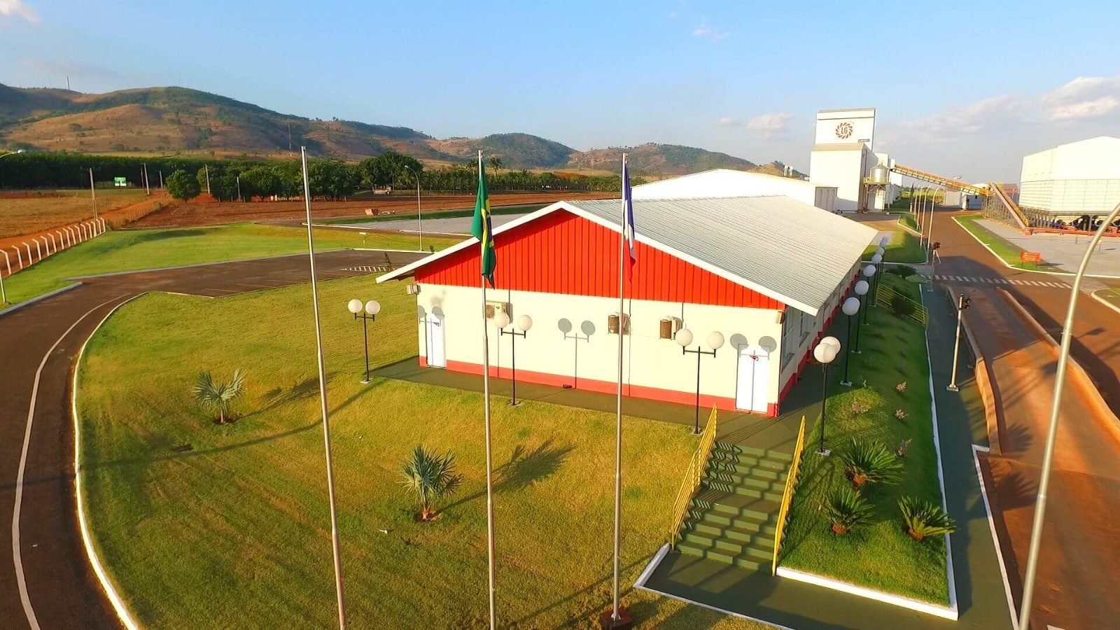 Sede empresarial em vista aérea